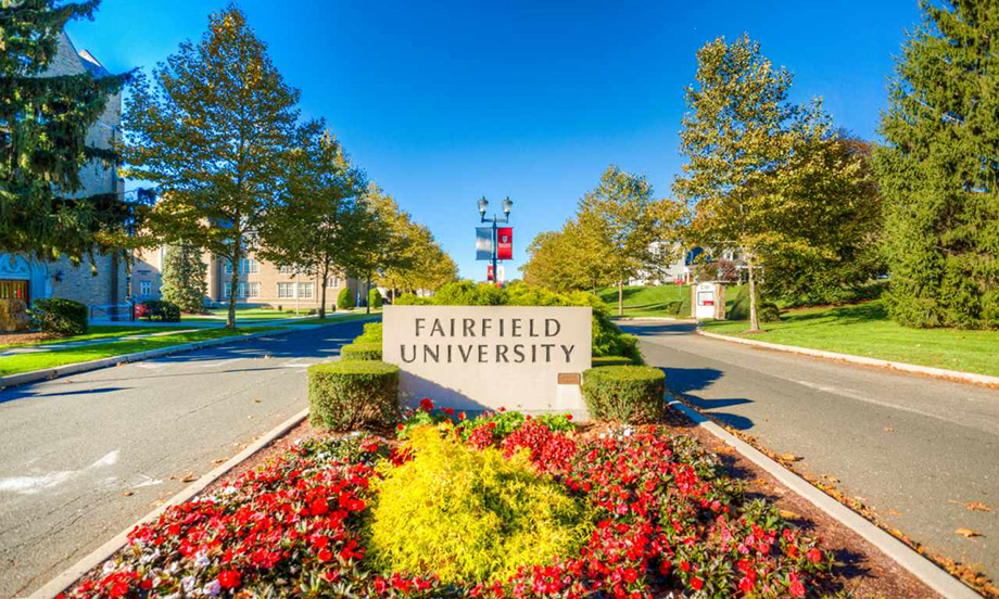 Fairfield U Academic Calendar 2022 Fairfield's Class Of 2025 Makes University History - Diocese Of Bridgeport