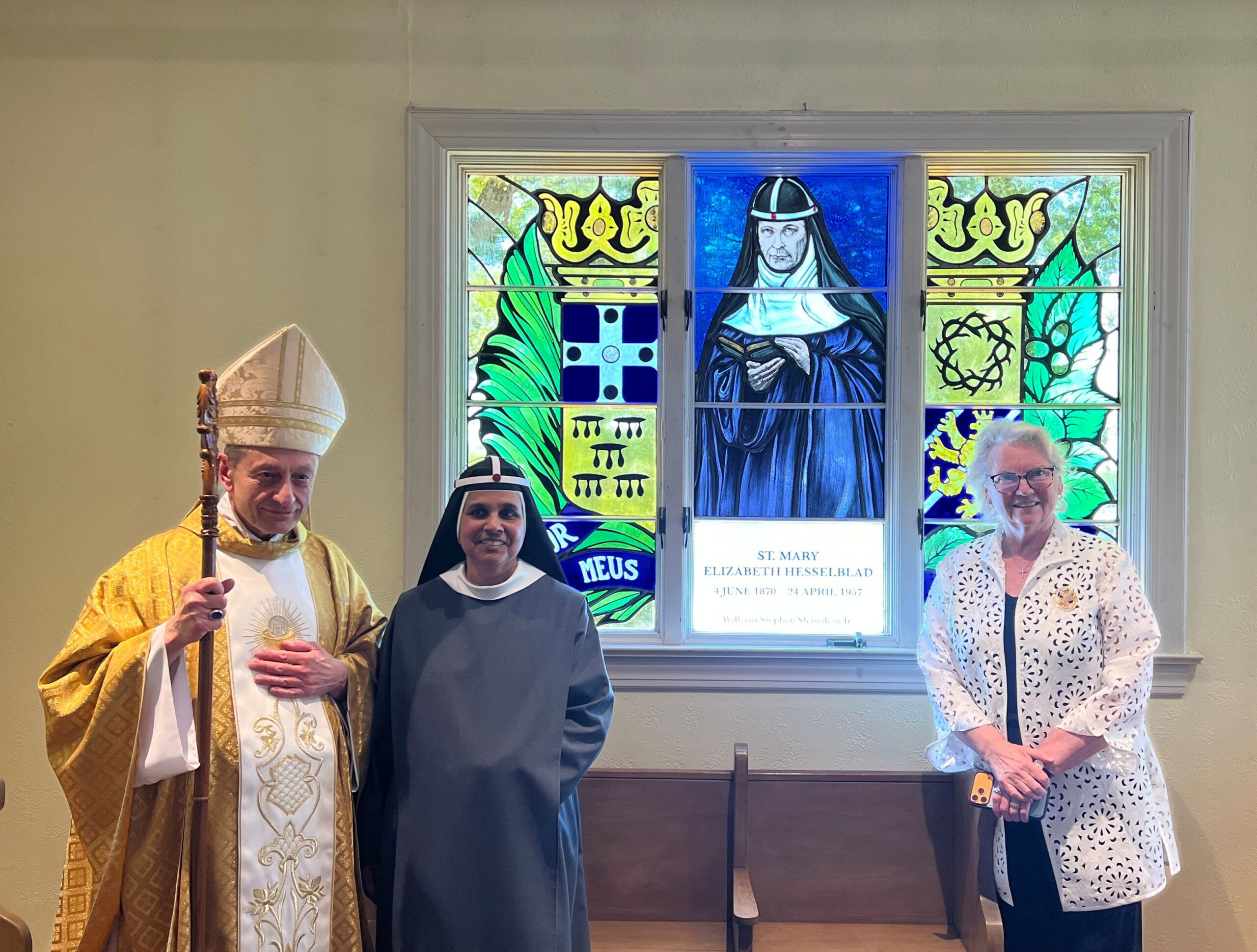 St. Birgitta photo of Bishop and new window[1]